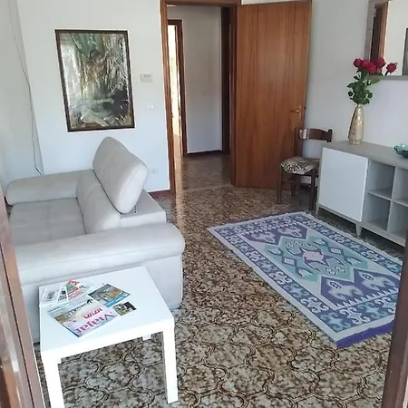 Homestay Orgiano Rooms *